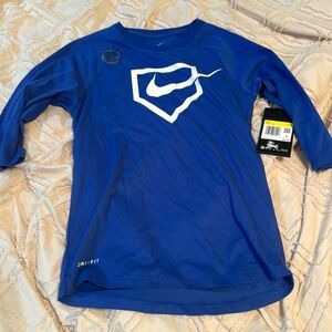 Boys Nike dri fit tee